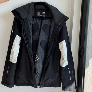 Helly Hansen Black and White Ski Jacket
